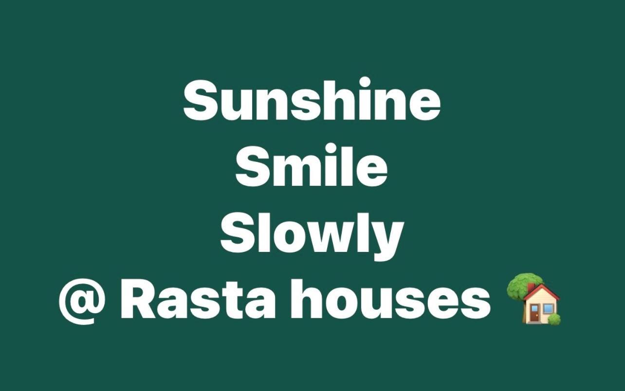 Hotel Rasta House,,Koh Phayam Esterno foto