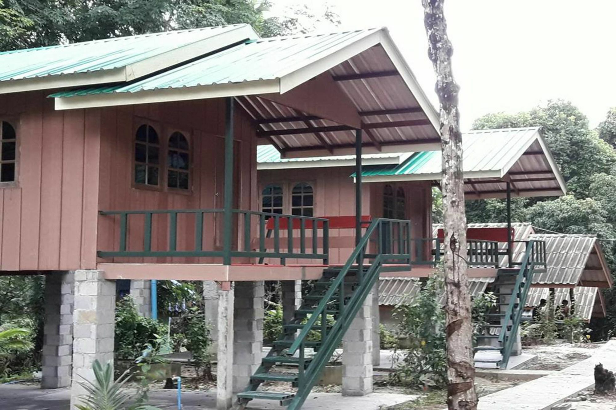 Hotel Rasta House,,Koh Phayam Esterno foto